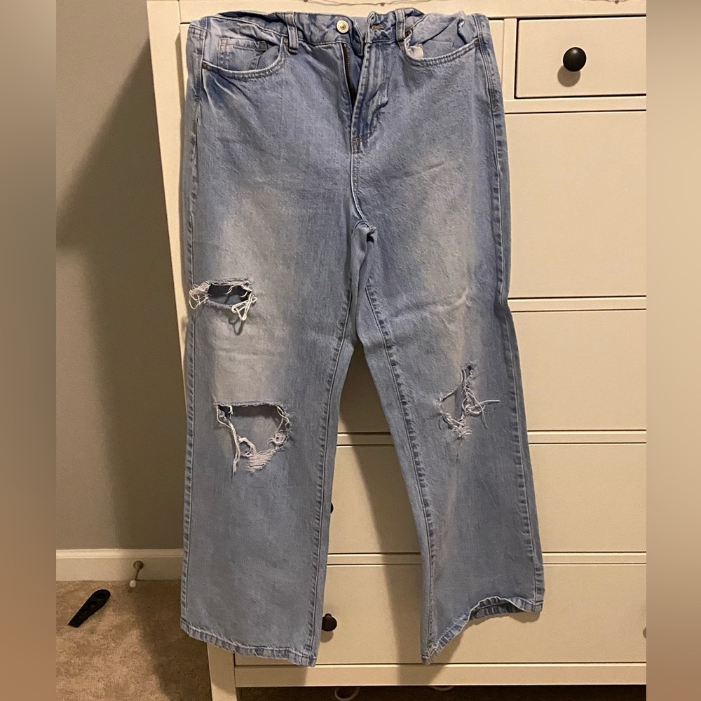 Ripped wide leg jeans